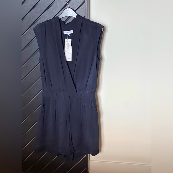 NWT! Reiss jumpsuit. Size 4. NEW W TAGS! - Picture 1 of 4